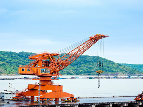 重慶單臂架門座式起重機公司單臂架門座式起重機起重能力強