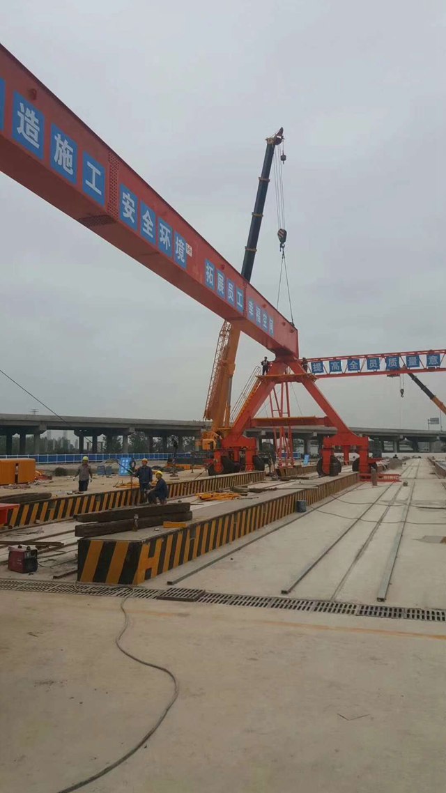 廣東廣州80t龍門吊租賃60t龍門吊租賃